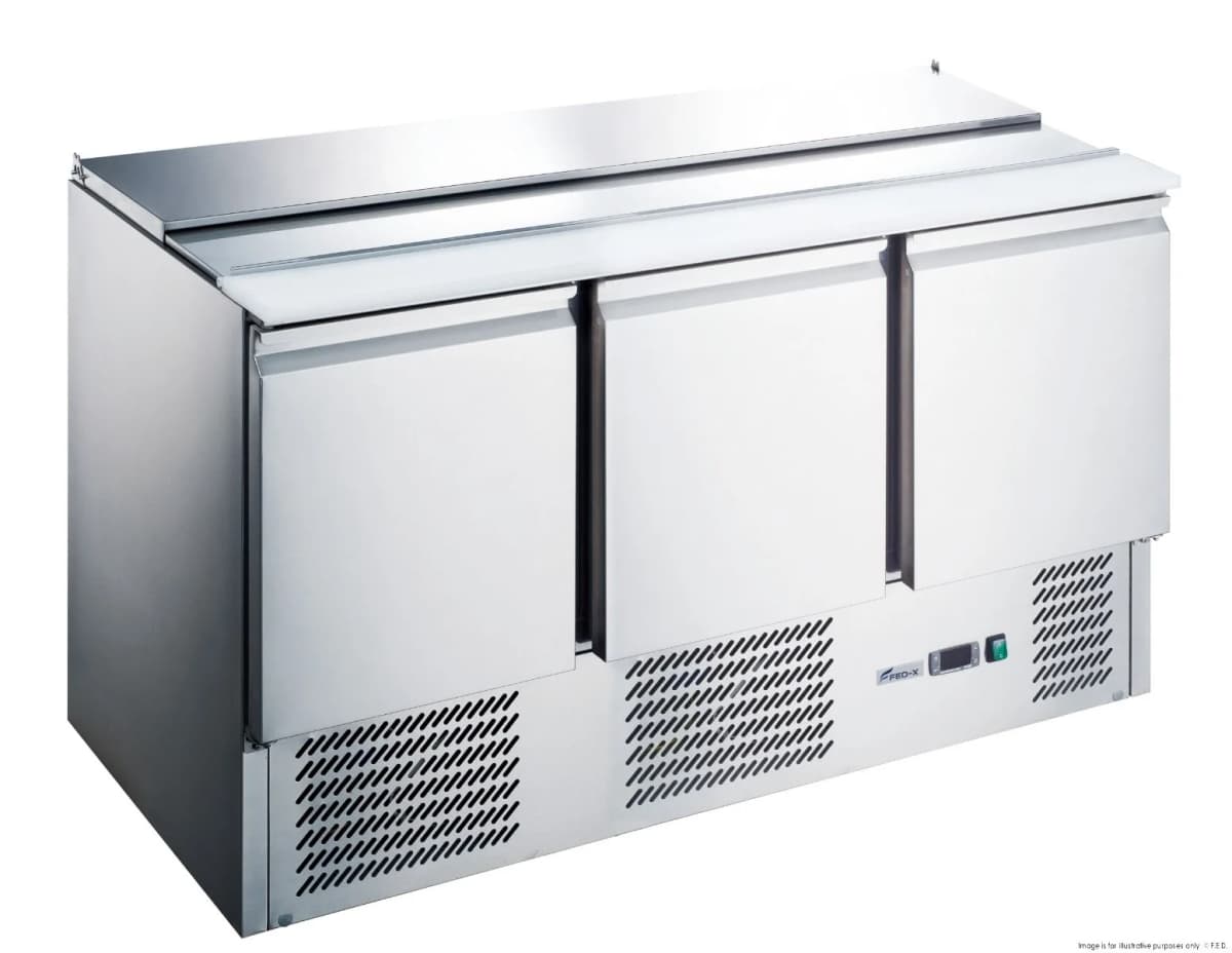 FED-XGNS1300S Three Door Counter Salad Prep Fridge