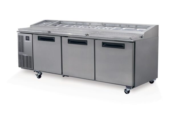 SKOPE PG800 3 Solid Door 2/1 Pizza GN Fridge - Image 2
