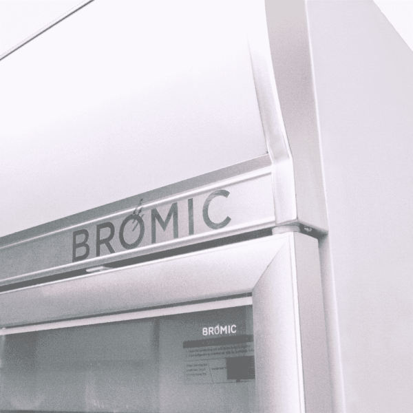 Bromic GD1500LF Upright Display Fridge - 1507L - 3 Doors - Flat Glass - Lightbox - Image 5