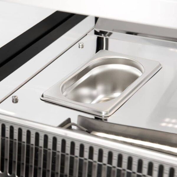 Bromic FD4T0660H Hot Food Display - 660mm - 4 Tier - Image 8