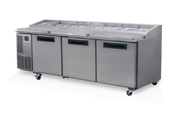 SKOPE PG800 3 Solid Door 2/1 Pizza GN Fridge Remote - Image 2