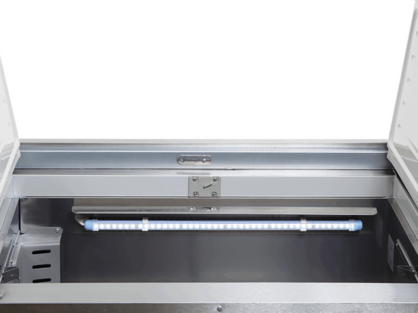 SUR-1261HP Panasonic Under Bench 2 Door Pillarless Chiller 214L - Image 4
