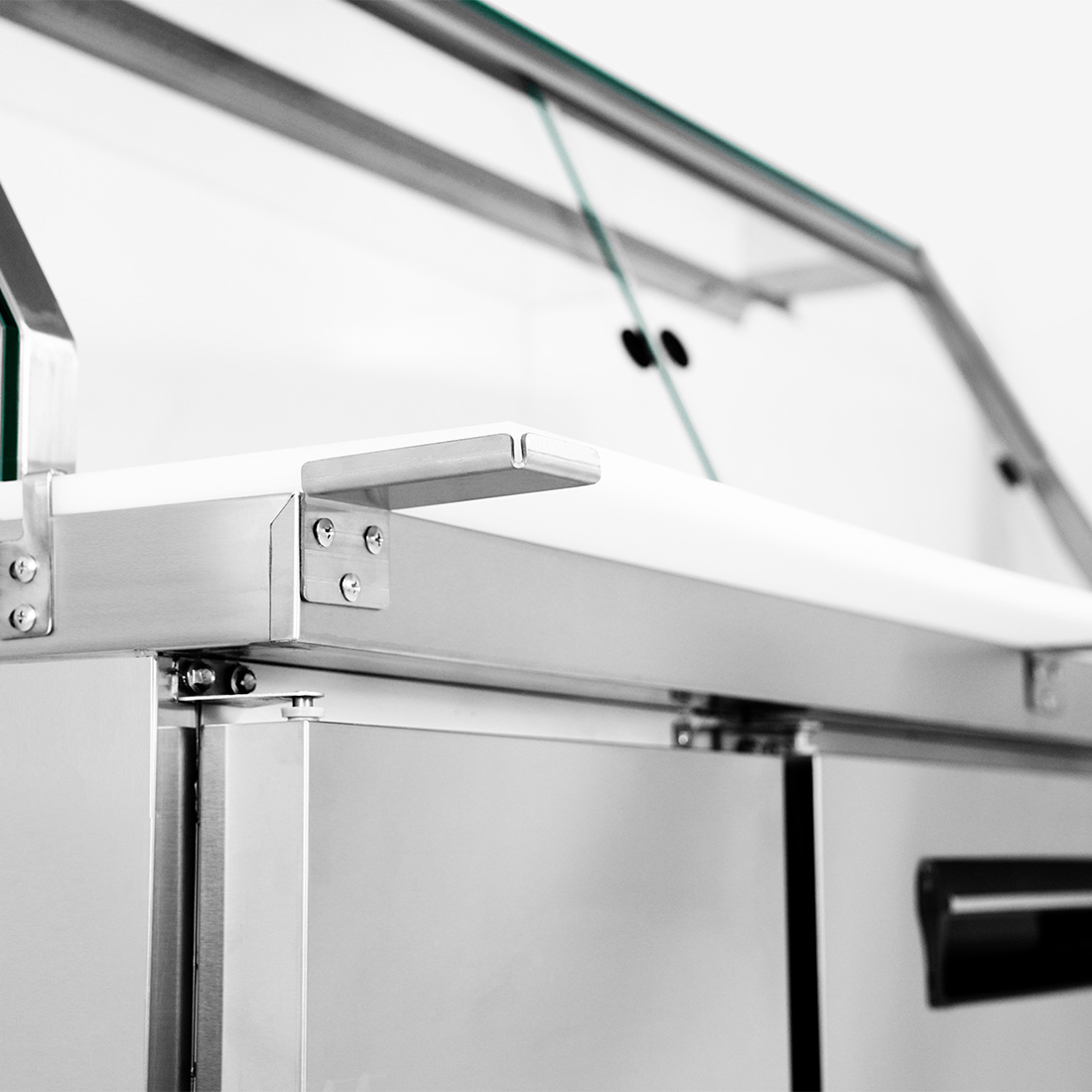 Thermaster Cold Salad & Noodle Bar 4x1/1 GN Pans PG150FA-XG - Image 7