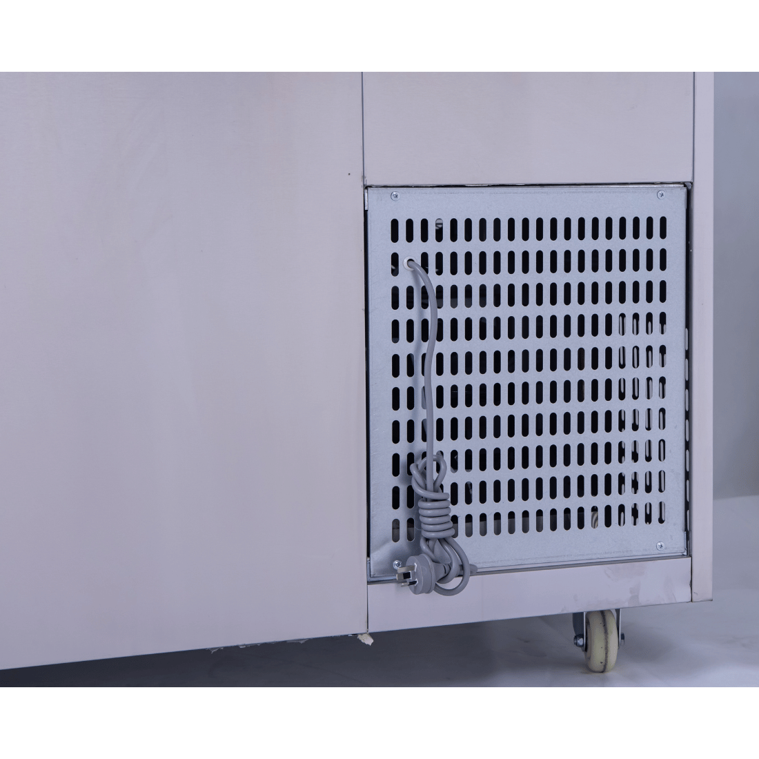 Thermaster Three Door Cold Bench Salad Station 6x1/1 GN Pans PG210FA-XB - Image 6